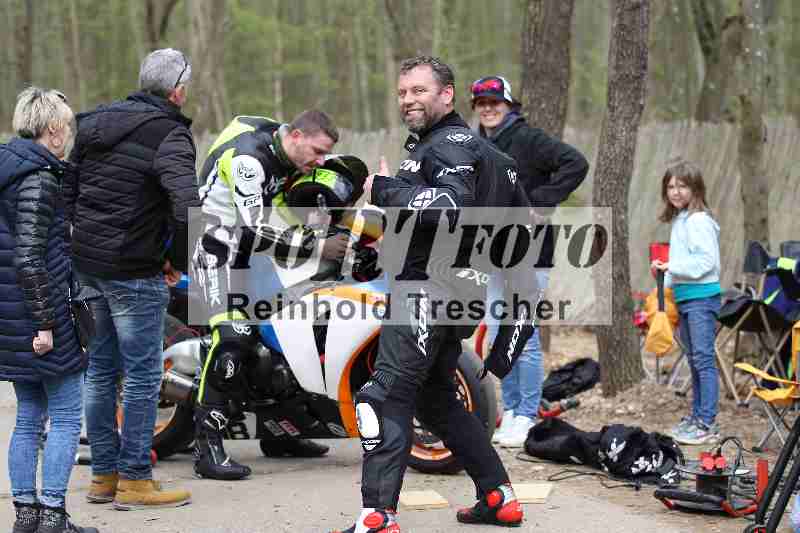 /Archiv-2023/06 10.04.2023 Moto Club Anneau du Rhin/Impressionen